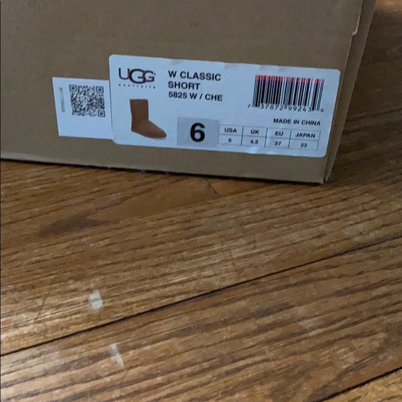 UGG boots - Picture 7 of 7